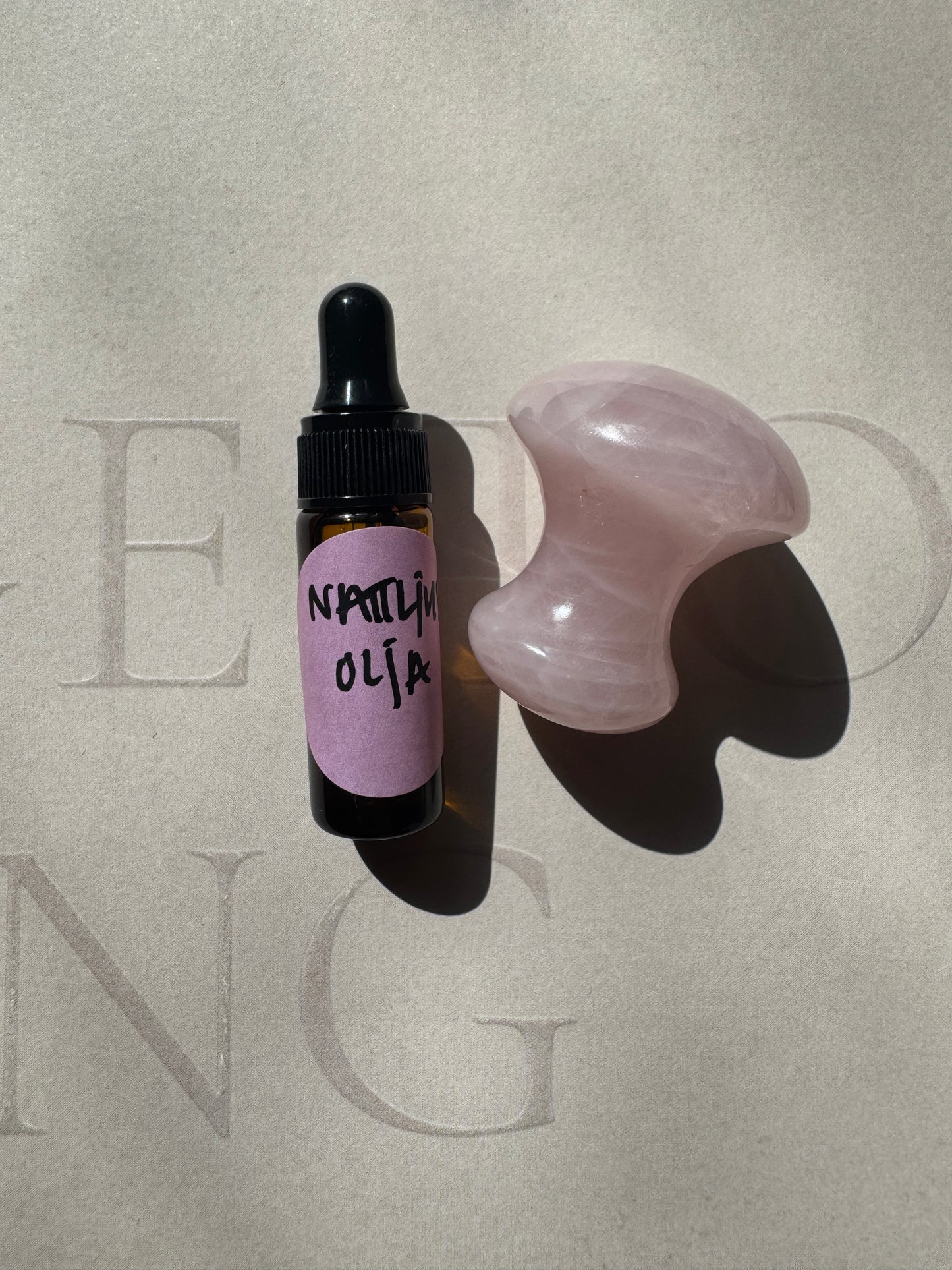 Gua Sha Mushroom & Nattljus olja